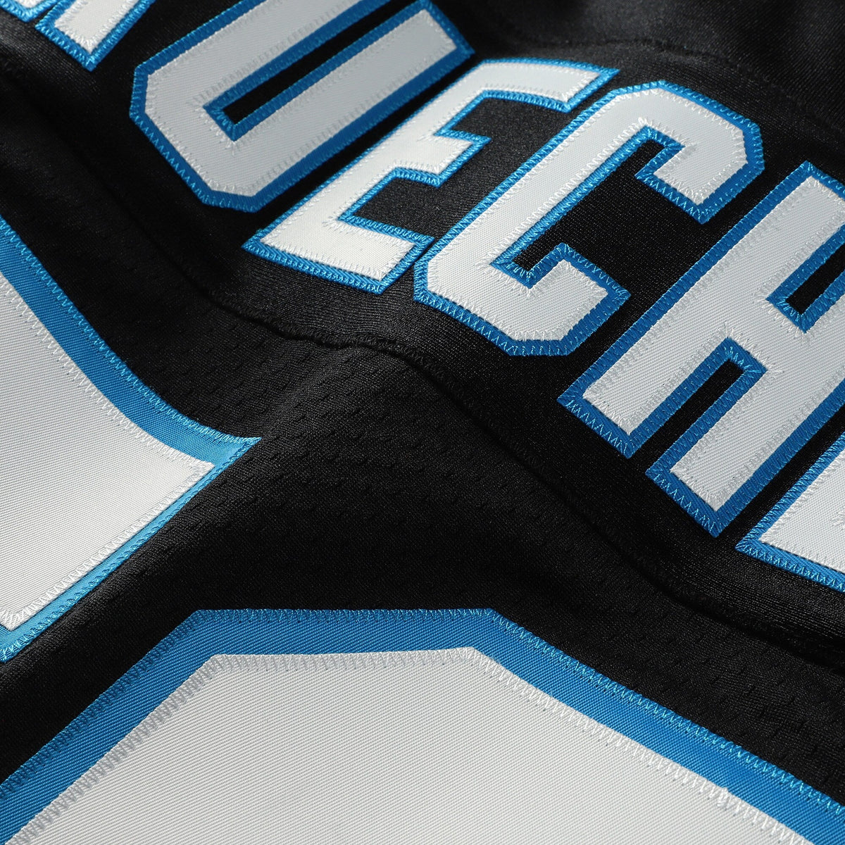 Carolina Panthers Luke Kuechly Black 2013 Authentic Throwback Retired Player Jersey product image 5, provided for visual