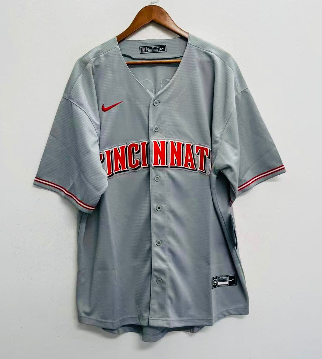 Elly De La Cruz Cincinnati Reds Official MLB Nike jersey product image 2