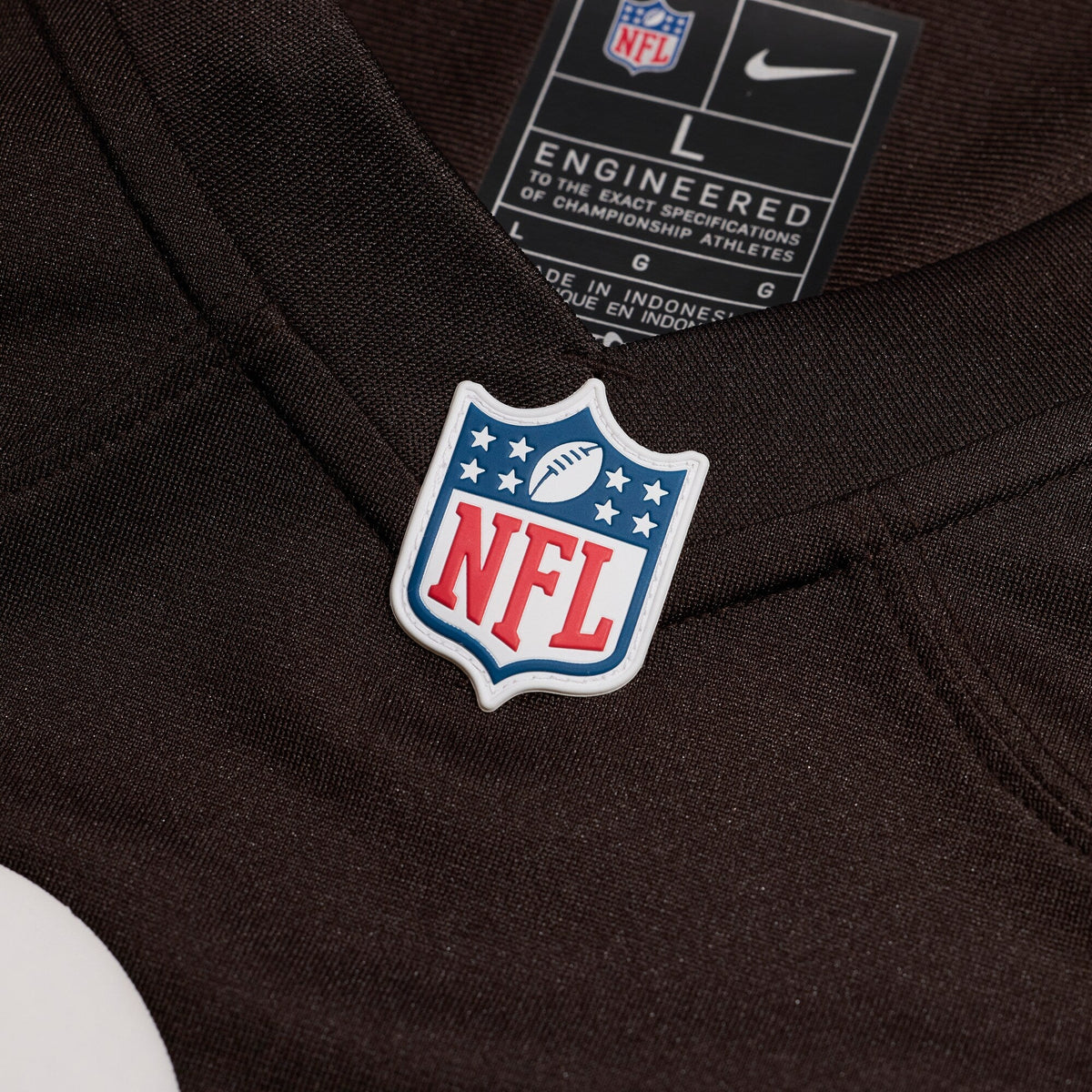 Cleveland Browns Zion Johnson Brown Team Game Jersey product image 4, provided for visual reference and product detail review