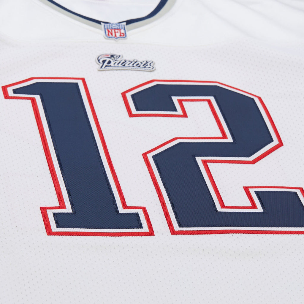 New England Patriots Tom Brady White 2000 Authentic Jersey product image 5, provided for visual reference and product detail