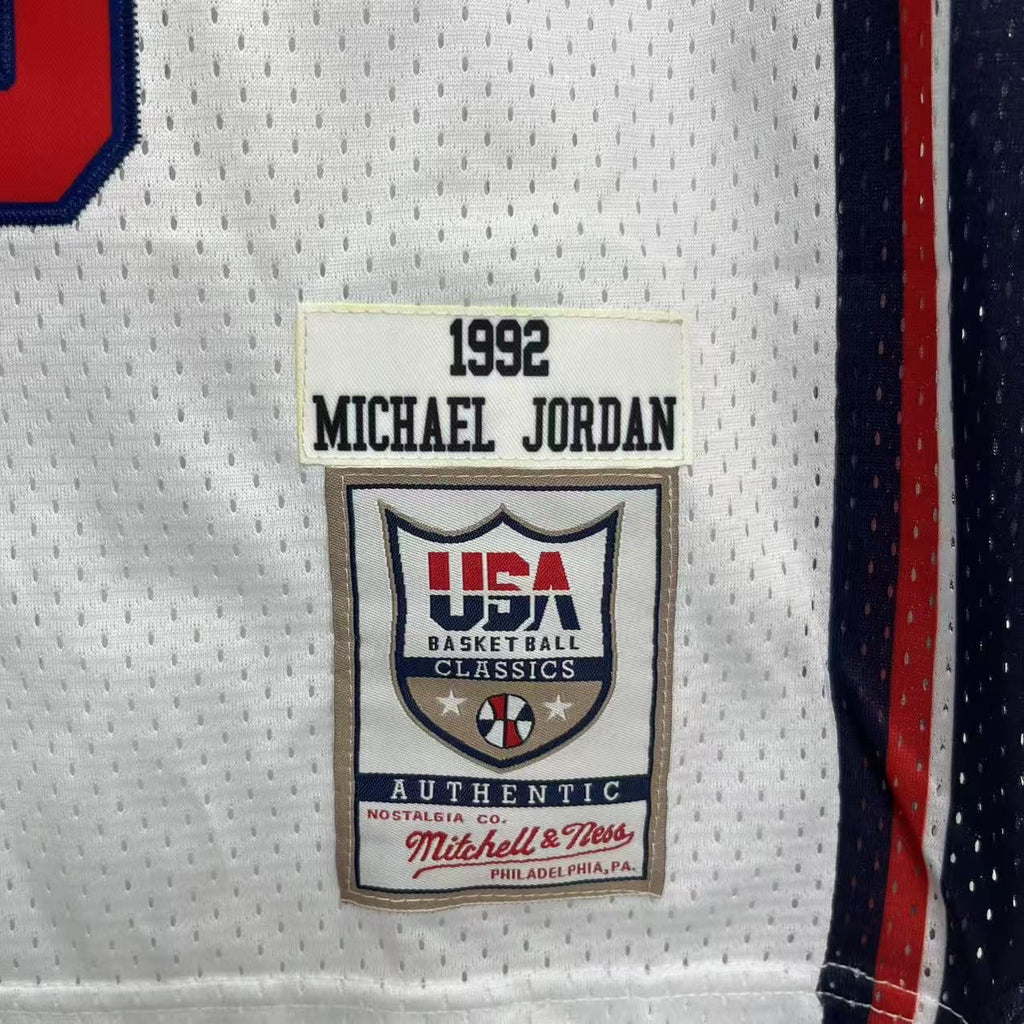 Michael Jordan 1992 USA Dream Team Jersey Mitchell & Ness product image 3