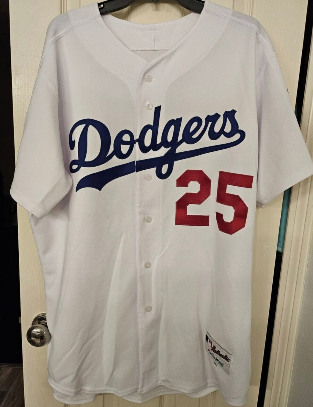 Andruw Jones Los Angeles Dodgers Official MLB Jersey product image 2