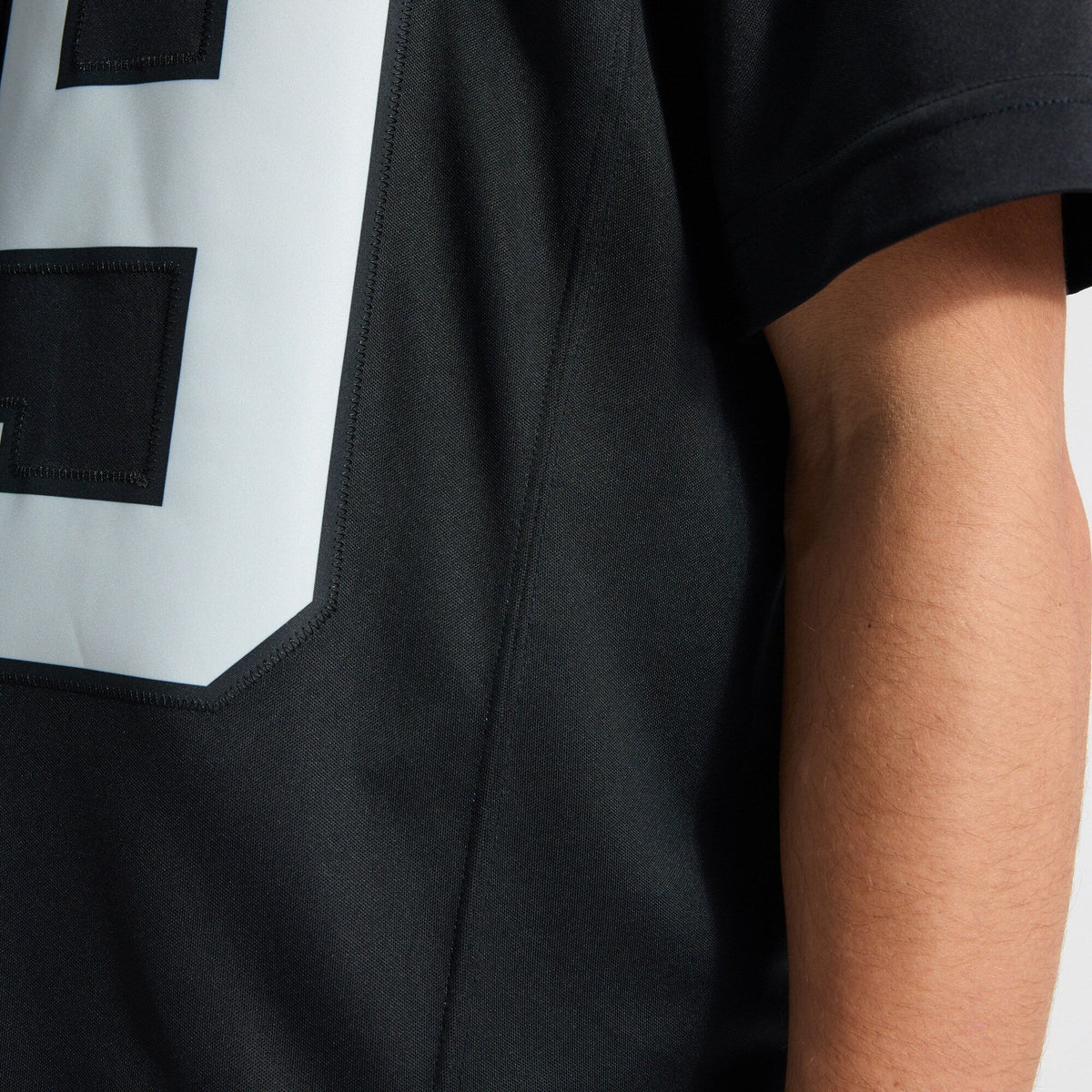 Las Vegas Raiders Brock Bowers Black Team Vapor F.U.S.E. Stitched Limited Jersey product image 14, provided for visual