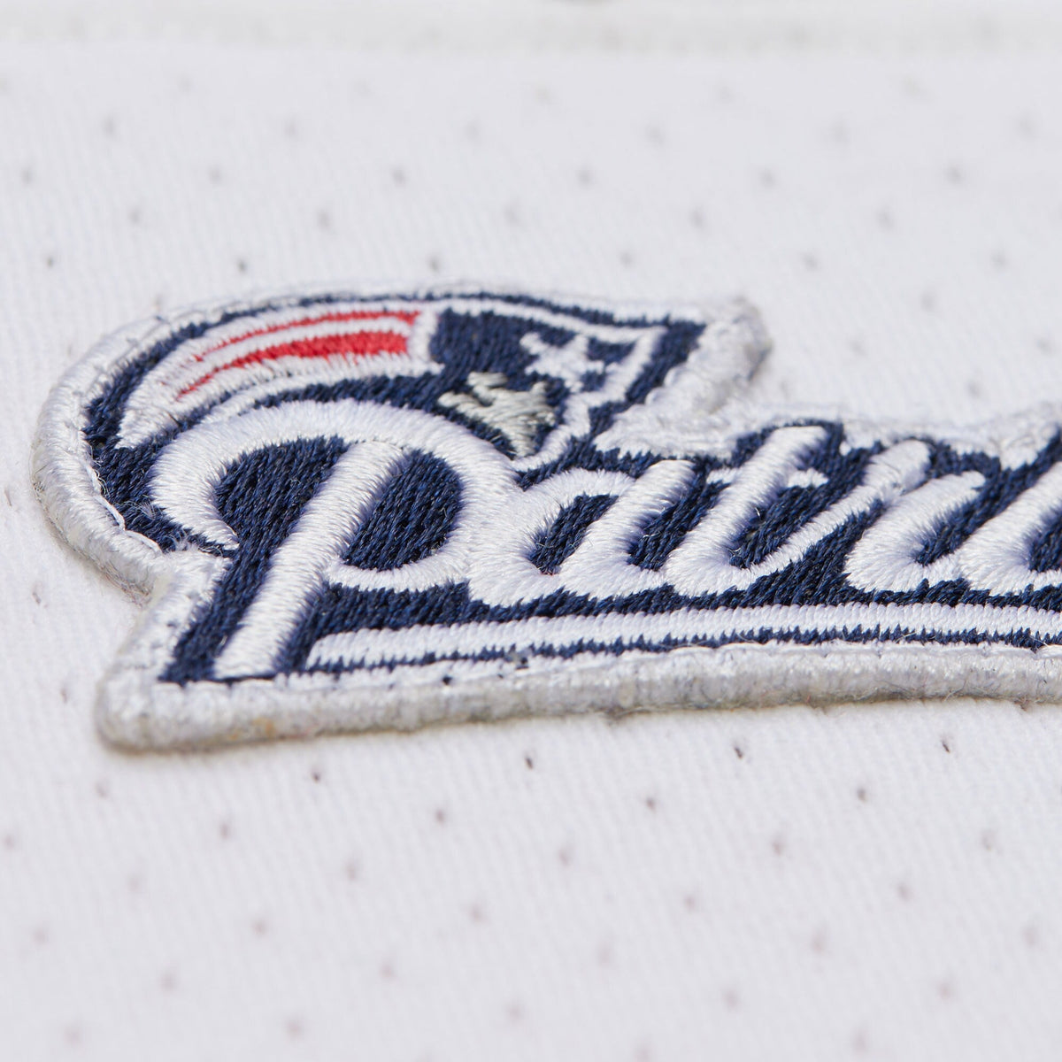 New England Patriots Tom Brady White 2000 Authentic Jersey product image 6, provided for visual reference and product detail